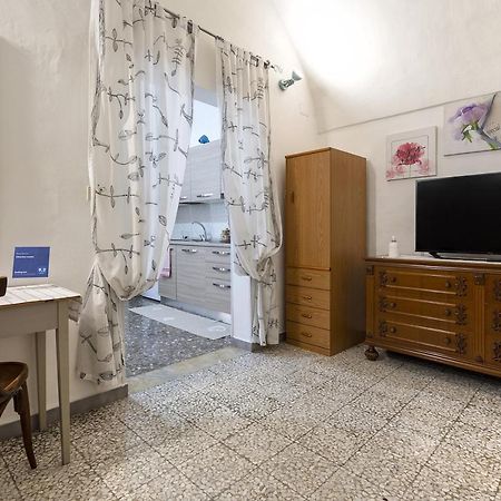 Chiarina Rooms Polignano a Mare Zewnętrze zdjęcie